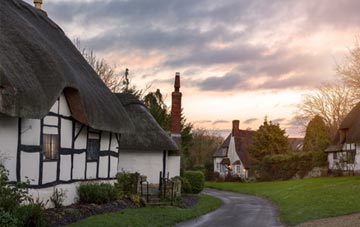 is Milton Of Dalcapon thatch roofing popular